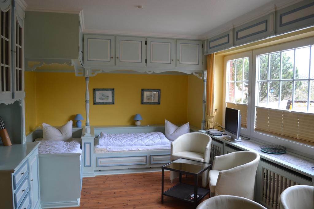 Priel-Hues Apartment List Phòng bức ảnh