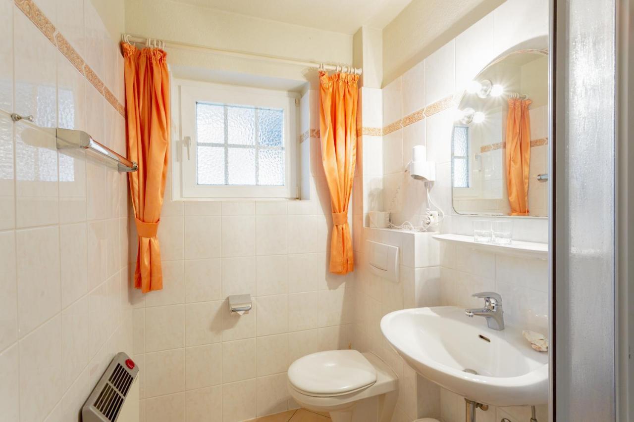 Priel-Hues Apartment List Ngoại thất bức ảnh